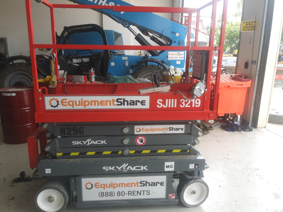 2018 SKYJACK SJIII-3219