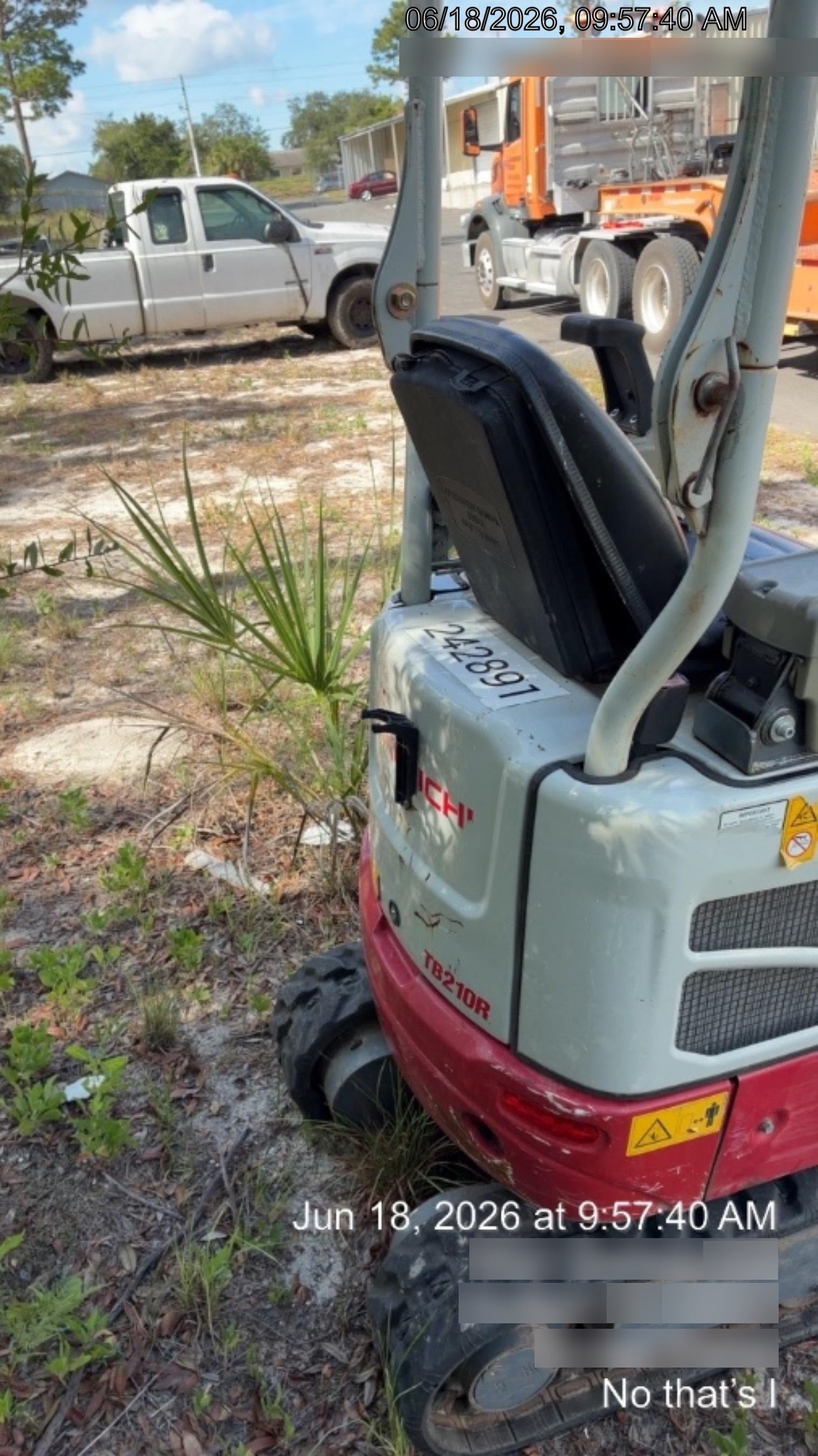 2022 TAKEUCHI TB210R