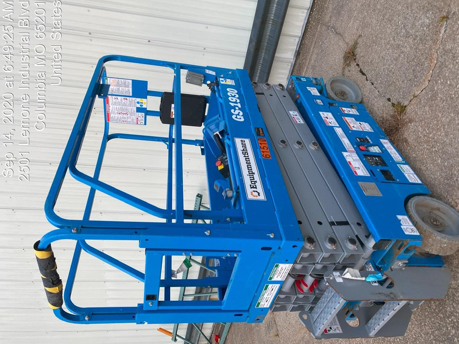 2020 Genie GS-1930 Solid Non Marking Tires, Beacon, Folding rails with half height swing gate