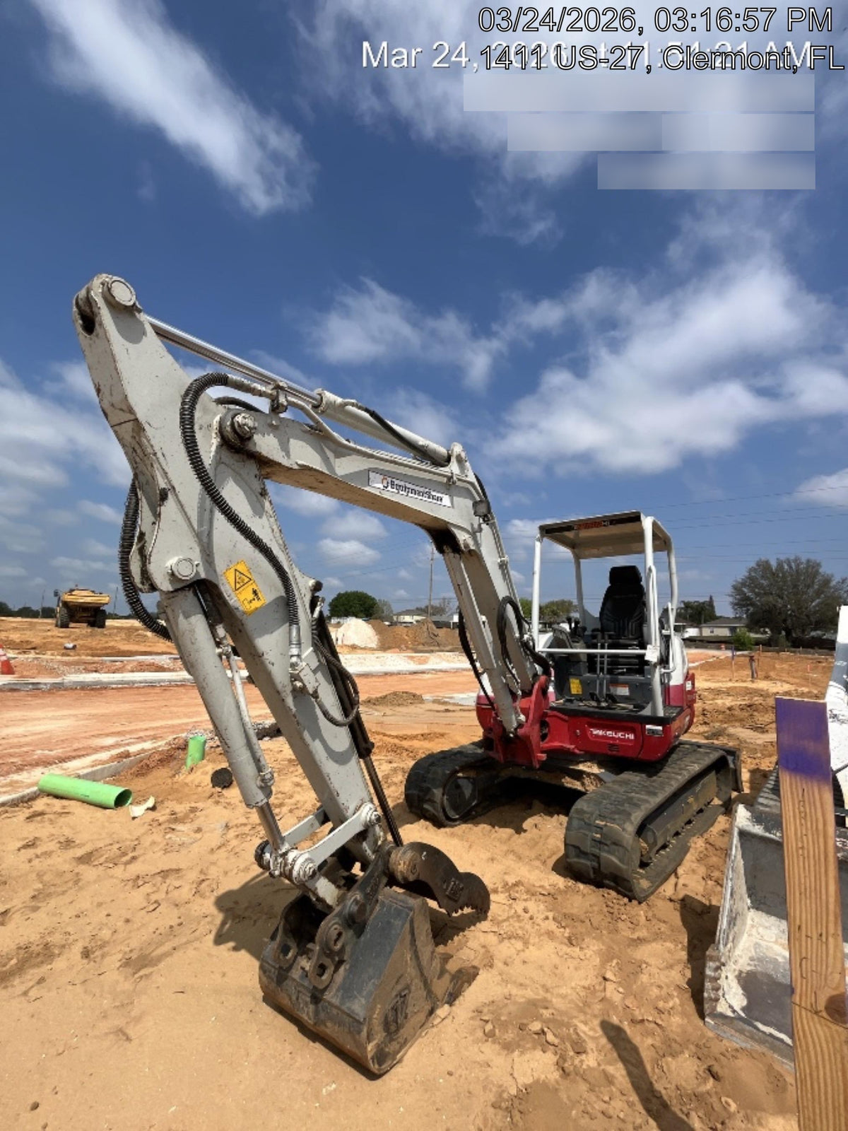 2023 TAKEUCHI TB250-2R