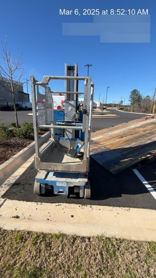 2019 GENIE GR-20
