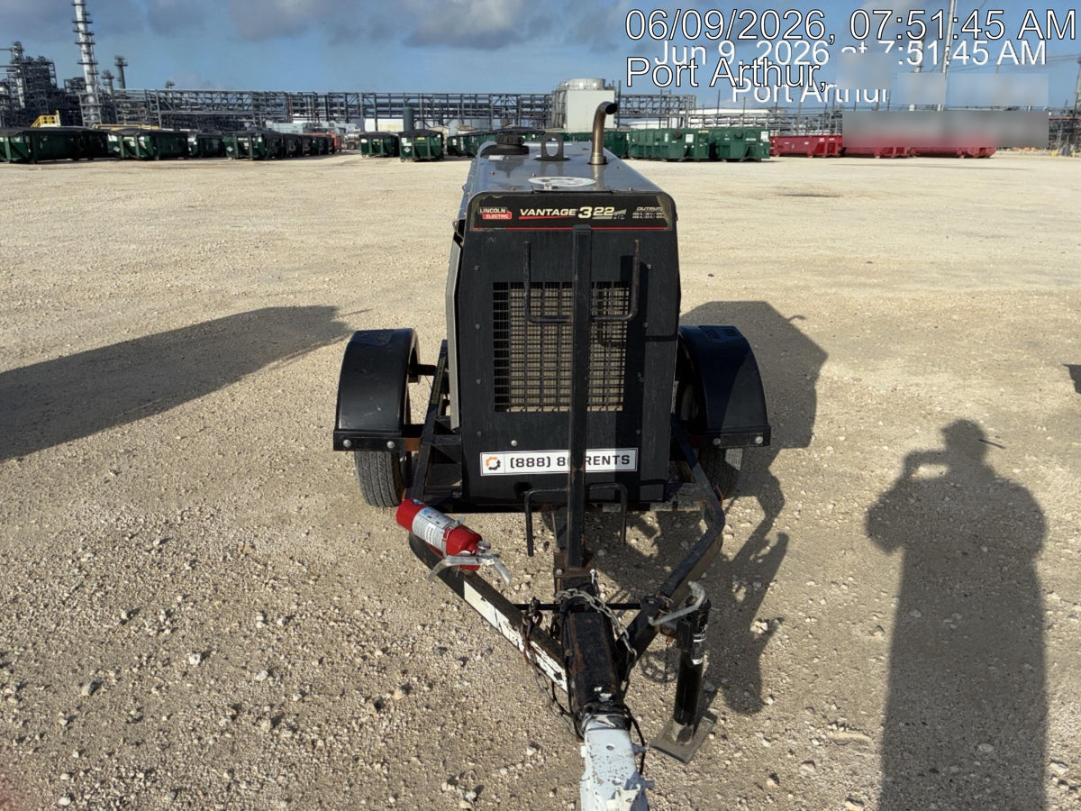 2019 Lincoln Electric Vantage 322 Ready-Pak 3, Two Wheel Trailer, Fender and Light Kit, Cable Rack