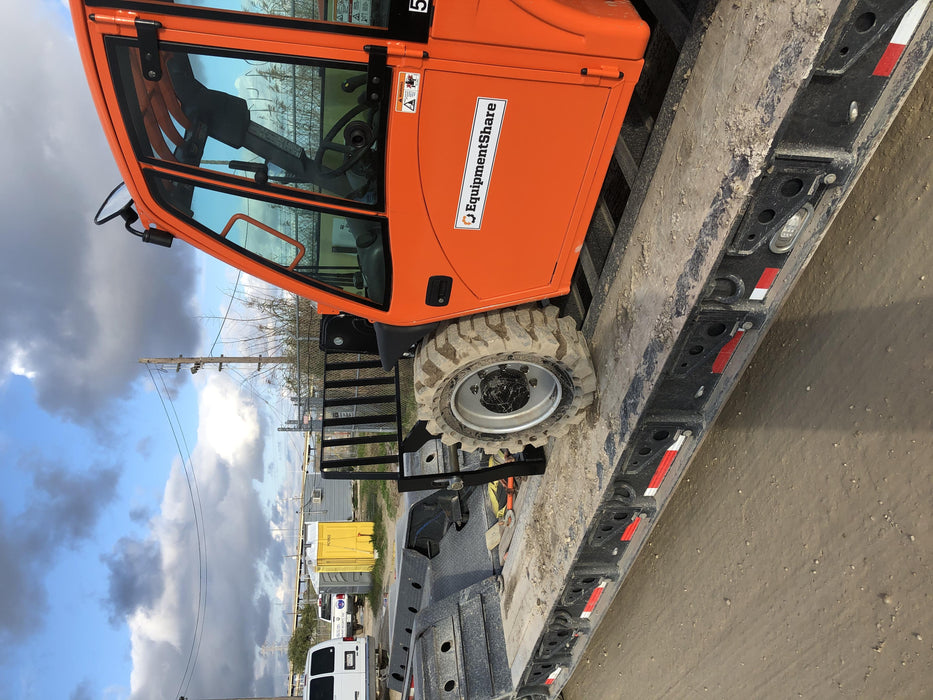 2020 JLG G5-18A Cab/Heat/Air, NM Solid Tires, Beacon w/48" Carriage, 48" Pallet Forks