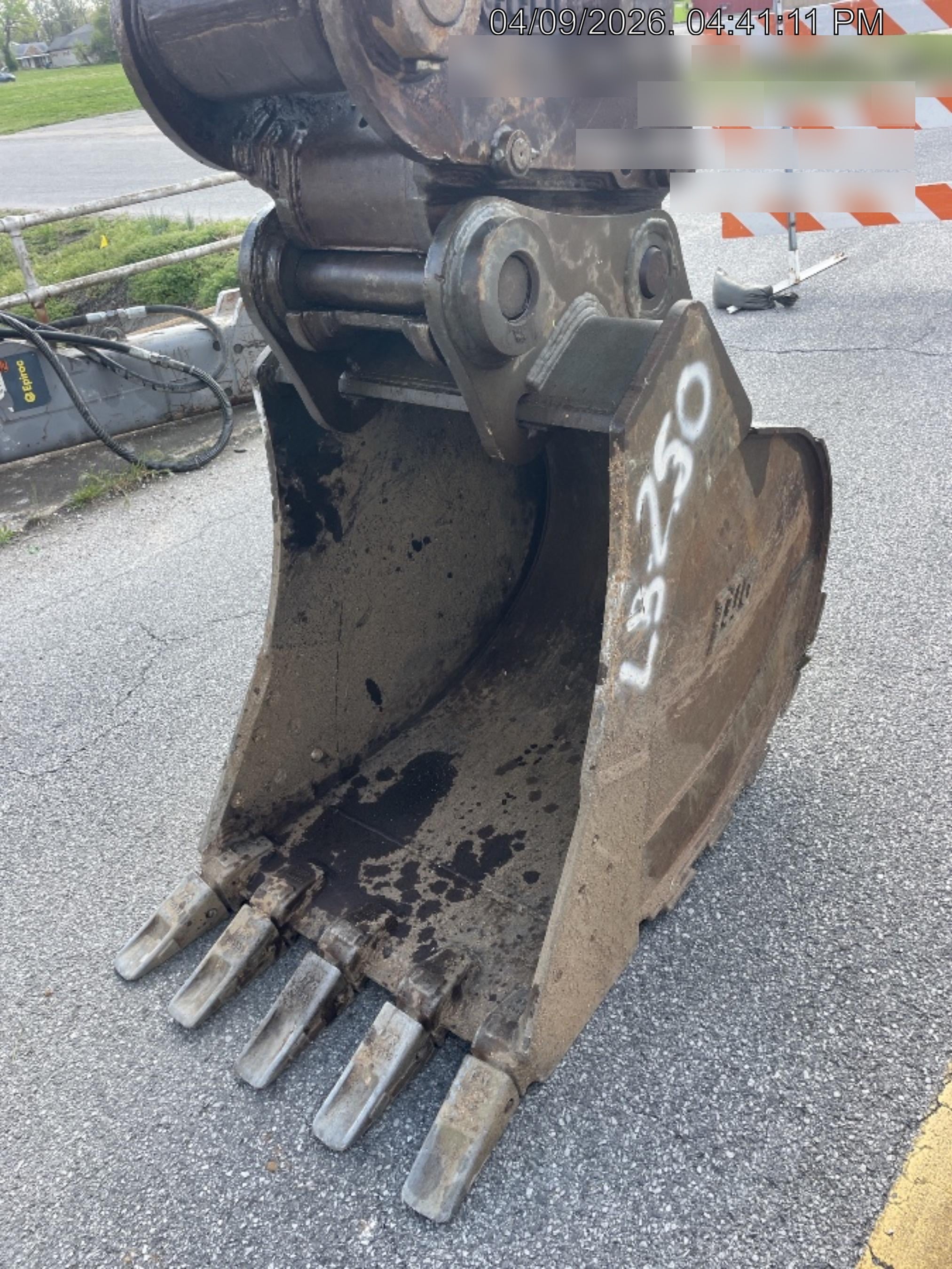 Sany SY265C Sany SY265 Tier 4 - Cab, Hydraulic  QC, 24" HD Bucket - Tooth, 36" HD Bucket - Tooth, 48" HD Bucket - Tooth, Hydraulic Thumb
