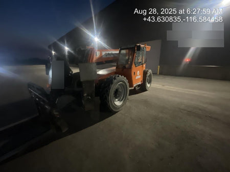 2021 JLG 12054