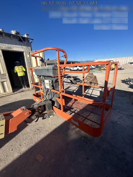 2019 JLG 400S