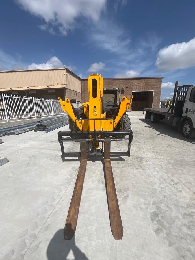 2024 JCB 512-56