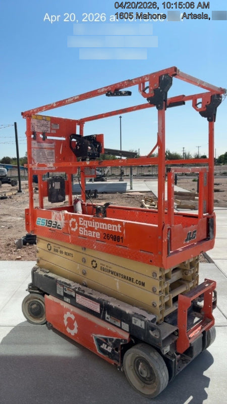 2022 JLG ES1932
