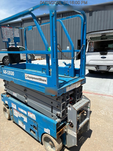 2019 Genie GS-1930 Fixed Rails with Chain Entry