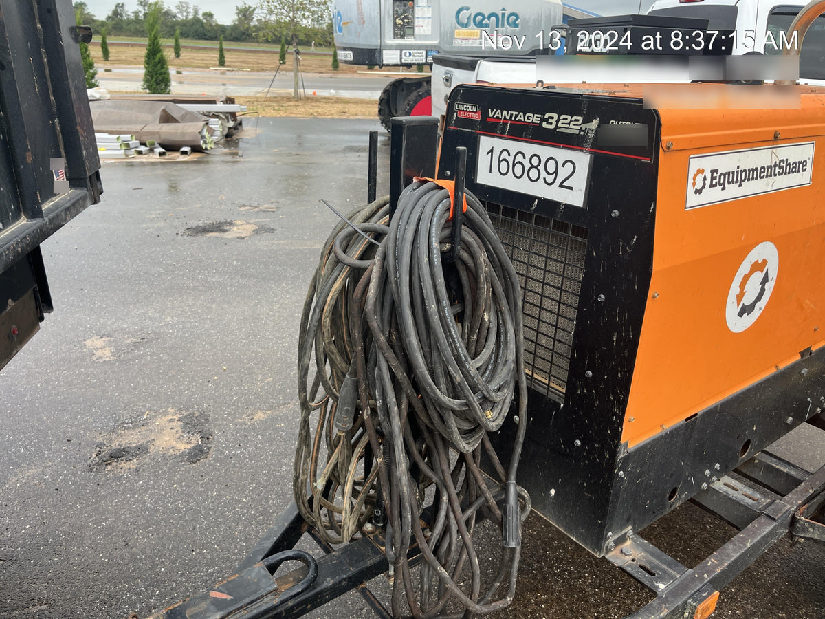 2021 Lincoln Electric Vantage 322 Vantage 322 Ready Pak 3 w/ Decals, ORANGE (includes trailer, cable rack, fender light kit) NO Telematics