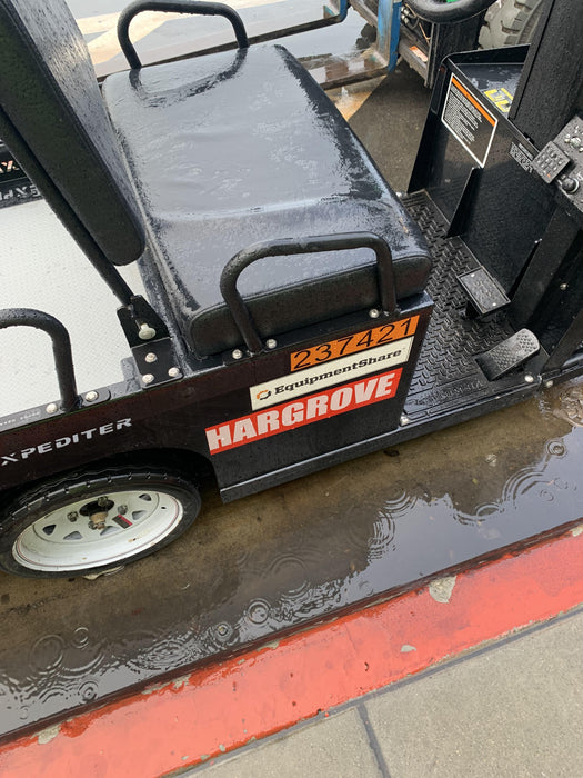 2022 COLUMBIA Expeditor