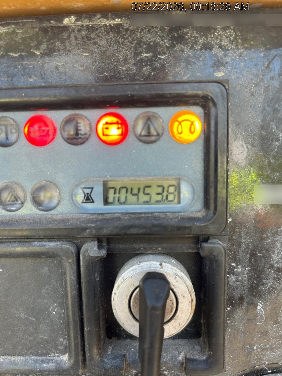 2022 VAC-TRON LP573XDT