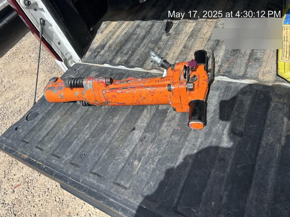 2023 MICHIGAN PNEUMATIC ES-TPB90-118-TRACKER