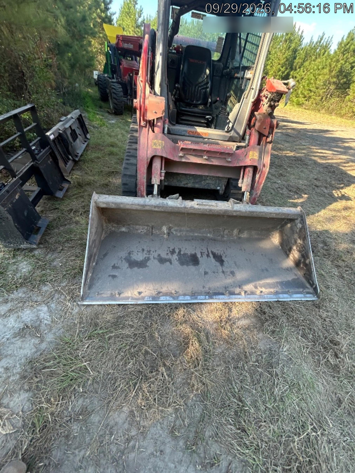 2023 TAKEUCHI TL10V2-CR