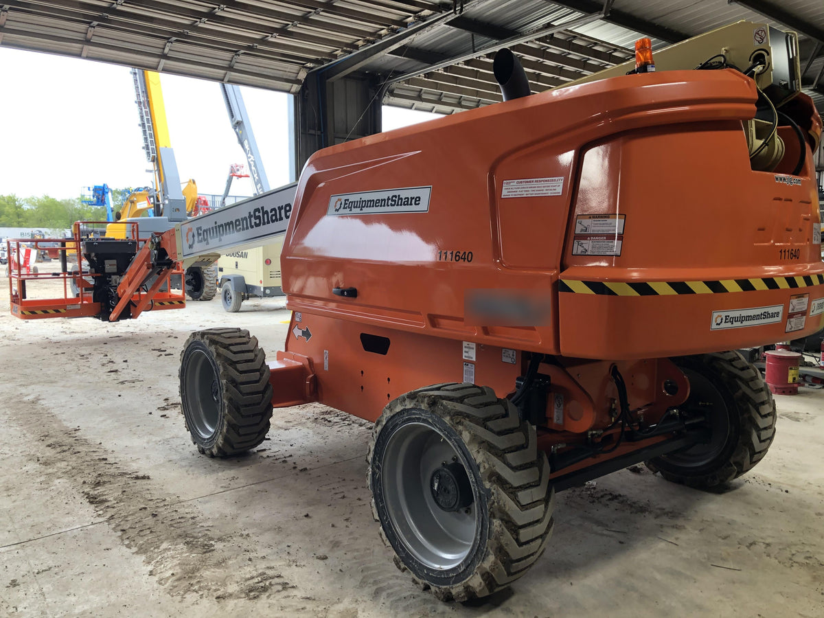 2020 JLG 660SJ