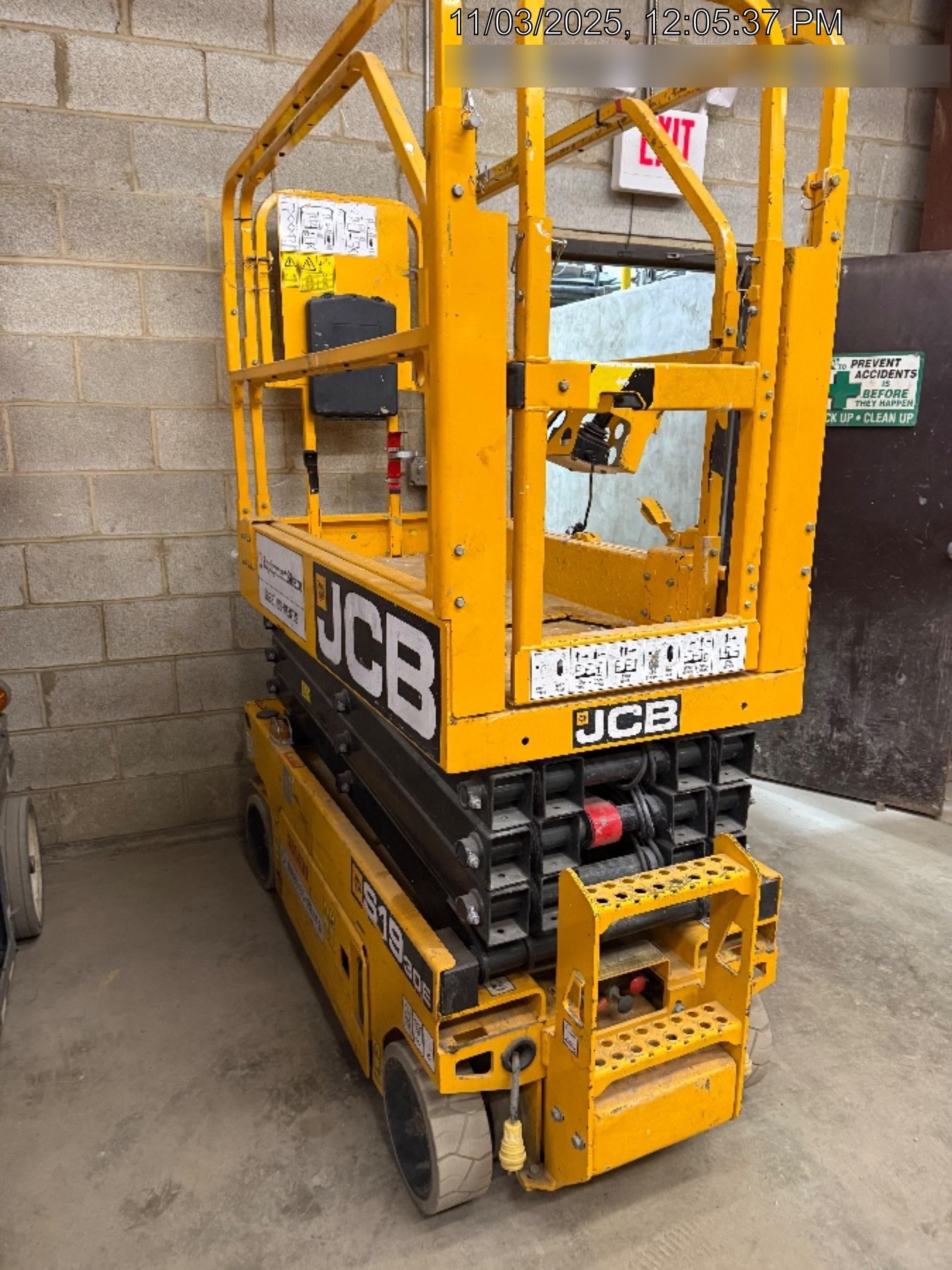 2021 JCB S1930E