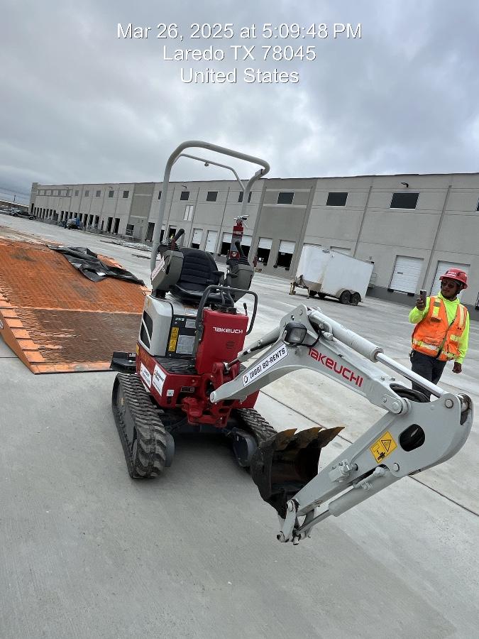 2023 TAKEUCHI TB210R
