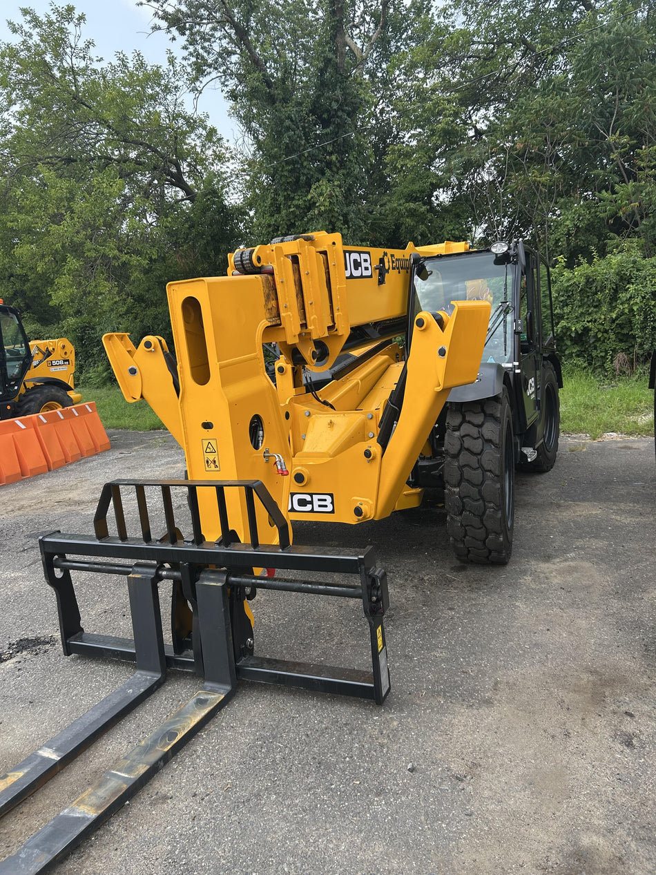 2025 JCB 512-56