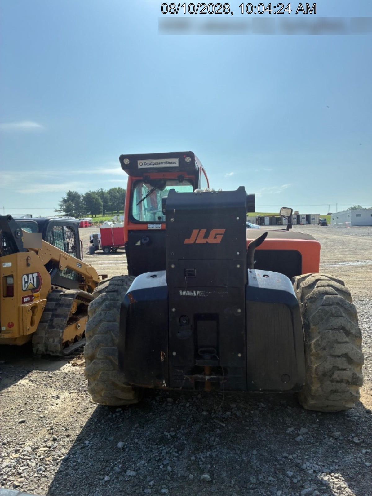 2021 JLG 1732