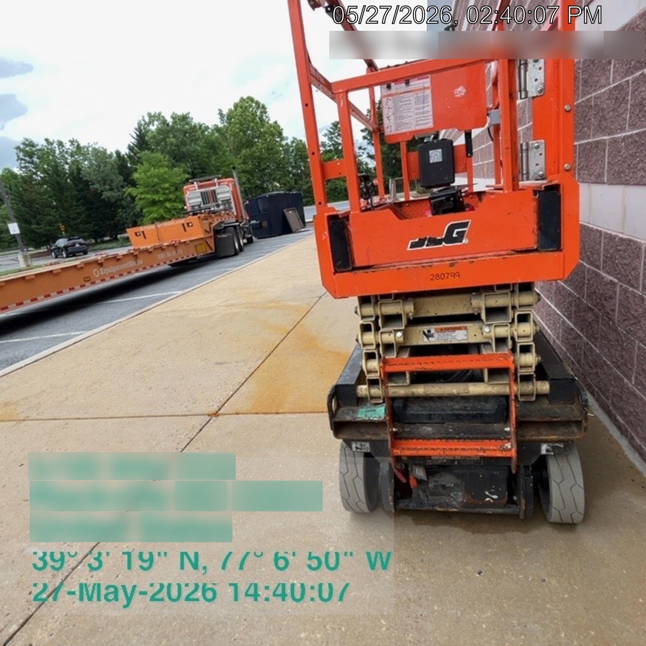 2022 JLG ES1932