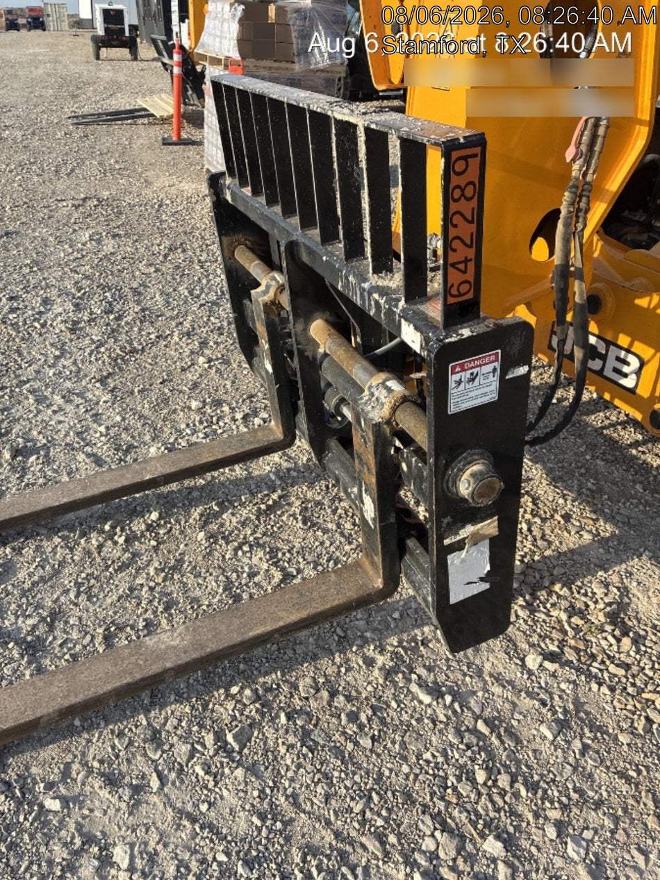 2025 JCB 400/F7377
