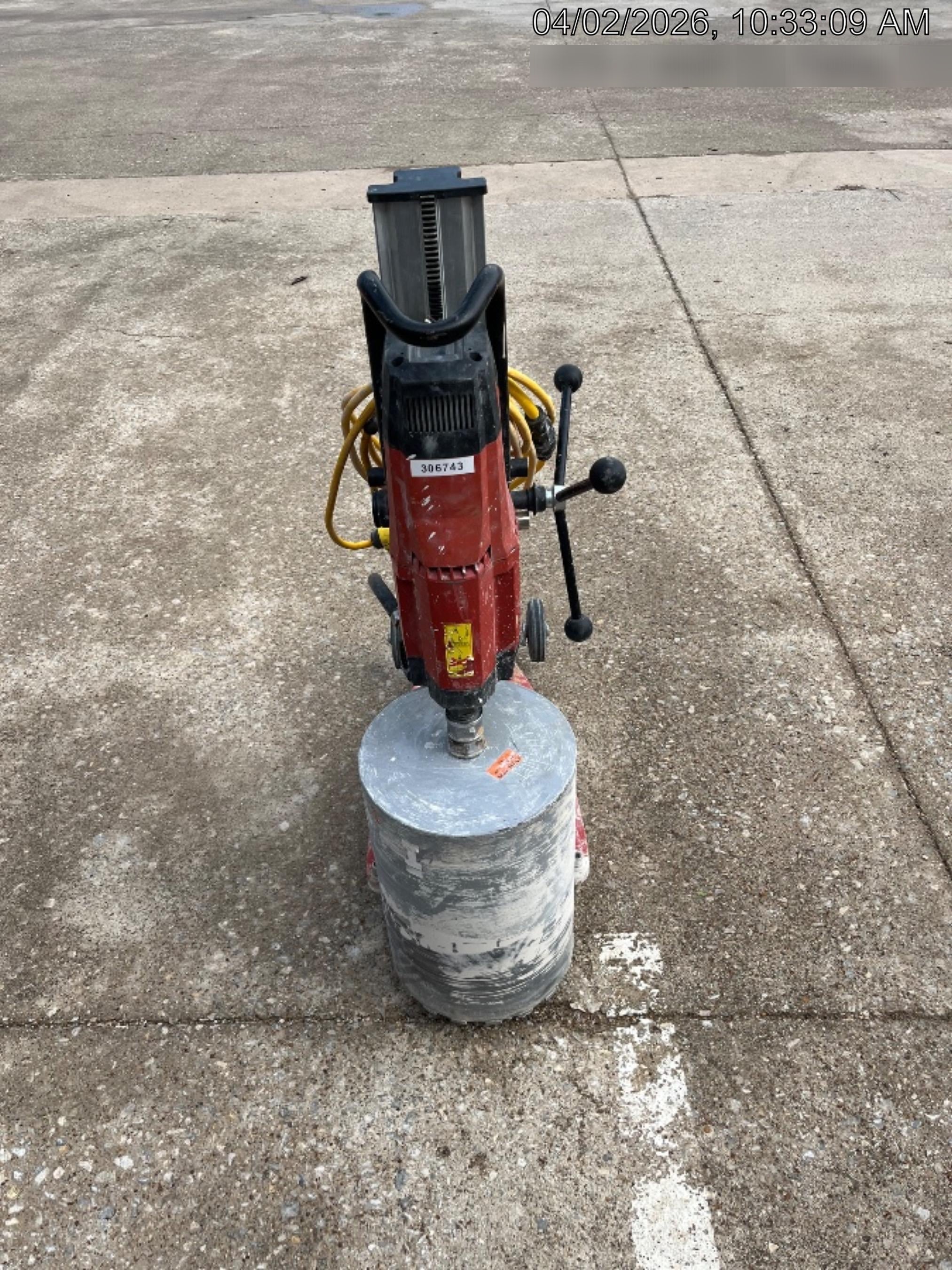 2023 HILTI DD250E