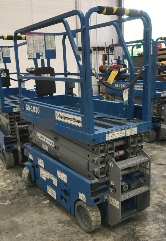 2020 Genie GS-1930 Fixed rails with chain entry gate - Pre A92.20