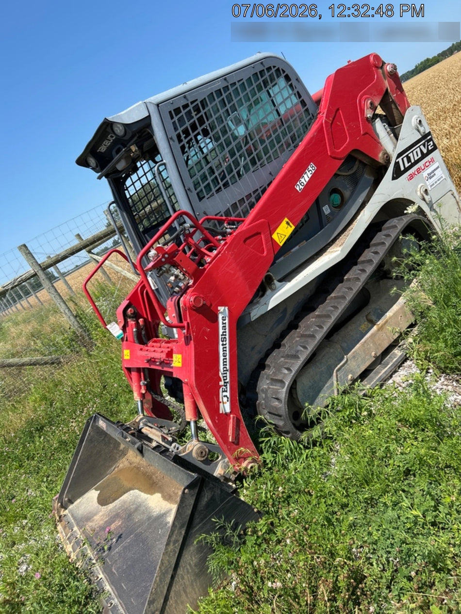 2022 TAKEUCHI TL10V2-CR