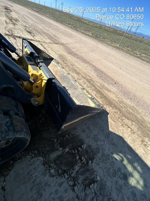 2025 JOHN DEERE 84" Bucket - John Deere