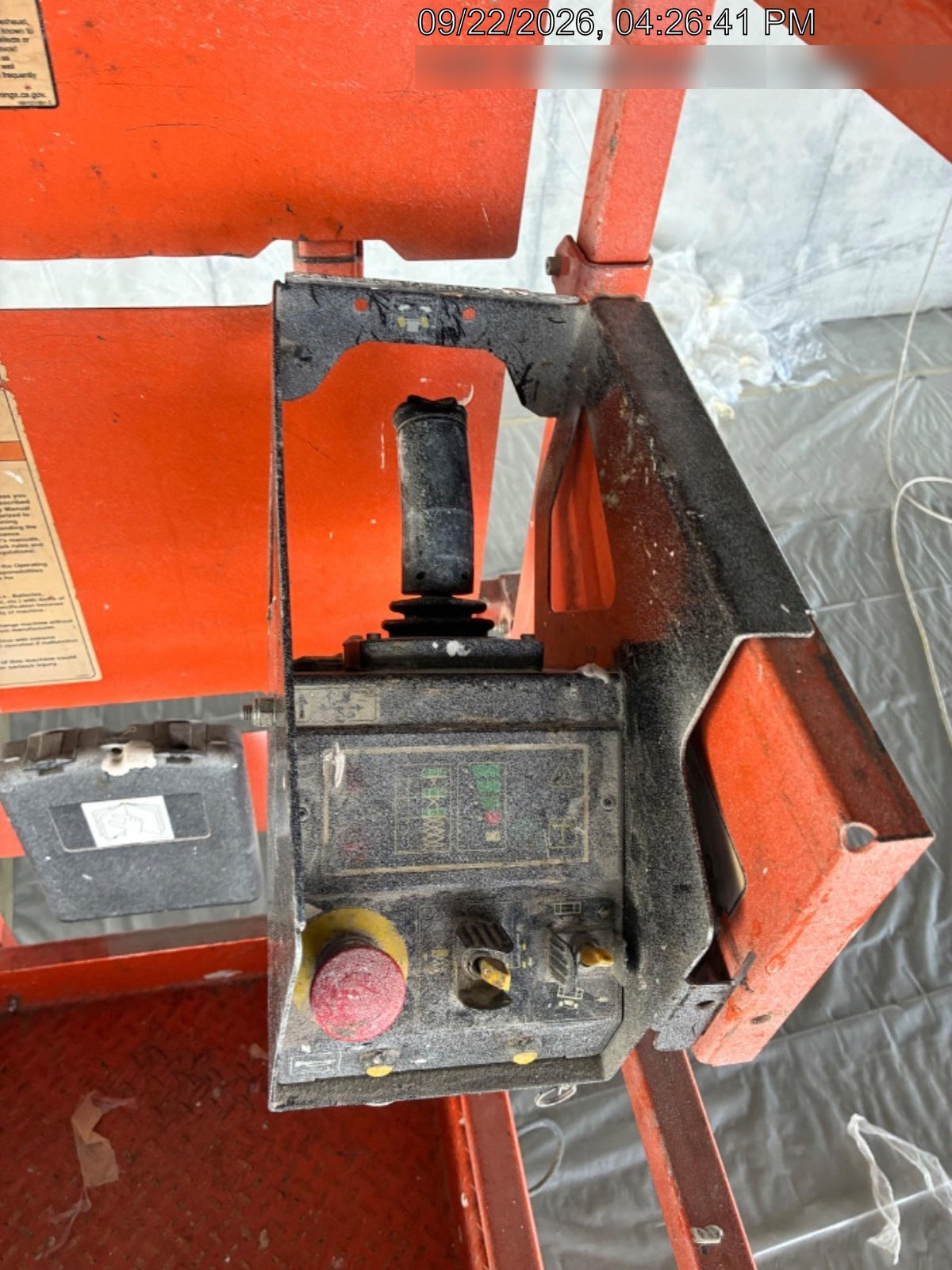 2022 JLG ES1932