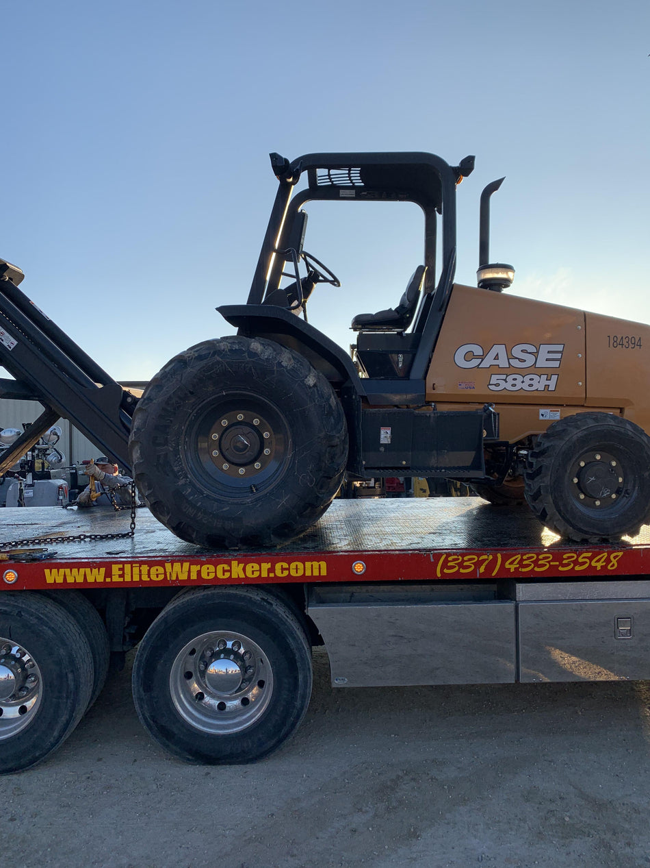 2021 CASE 588H