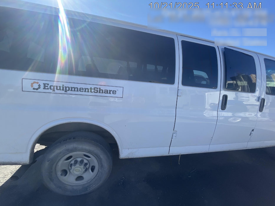2023 CHEVROLET Express Van - Rental