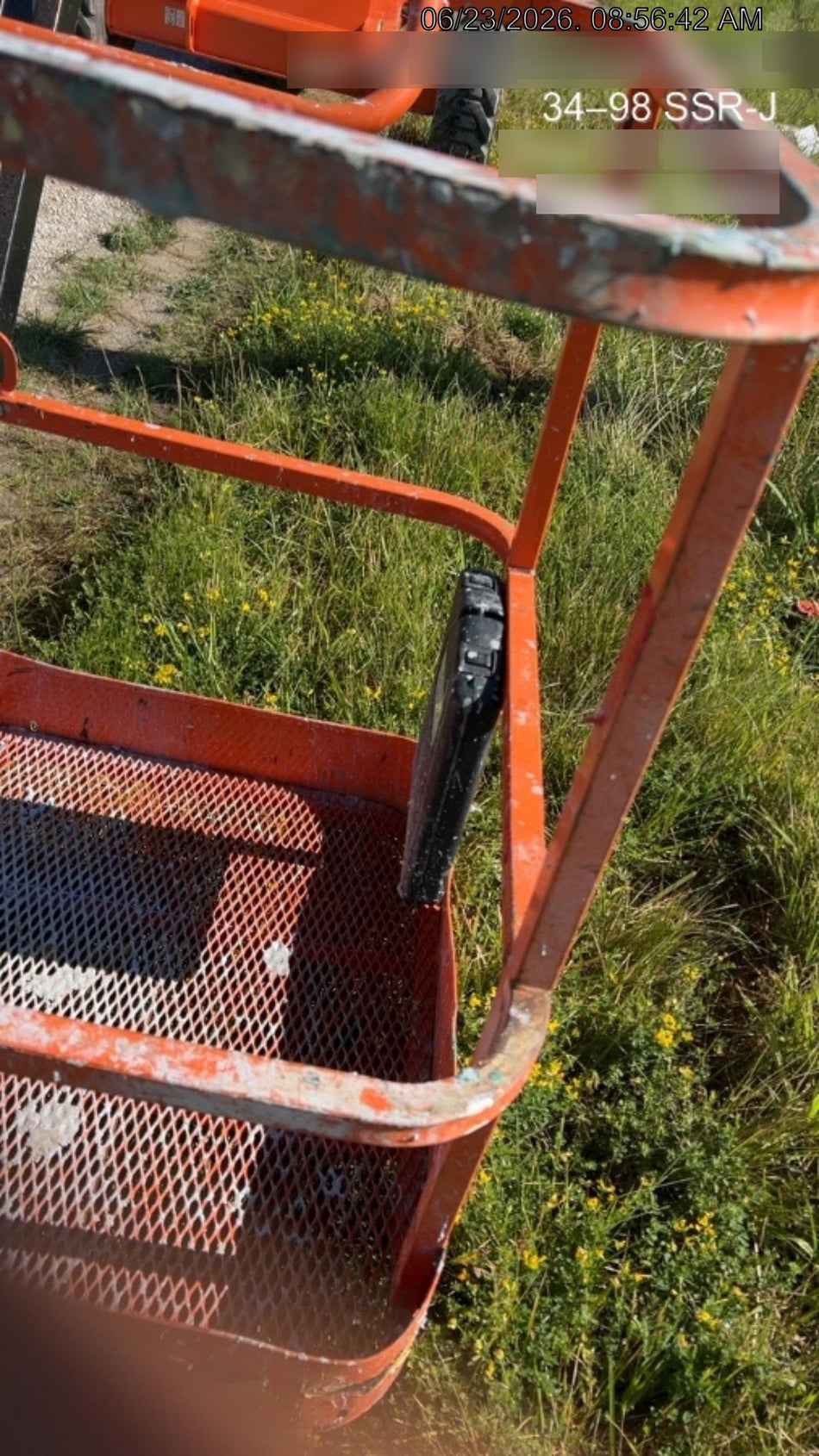 2023 JLG 460SJ