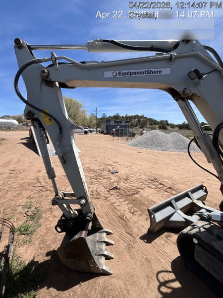 2021 TAKEUCHI TB250-2