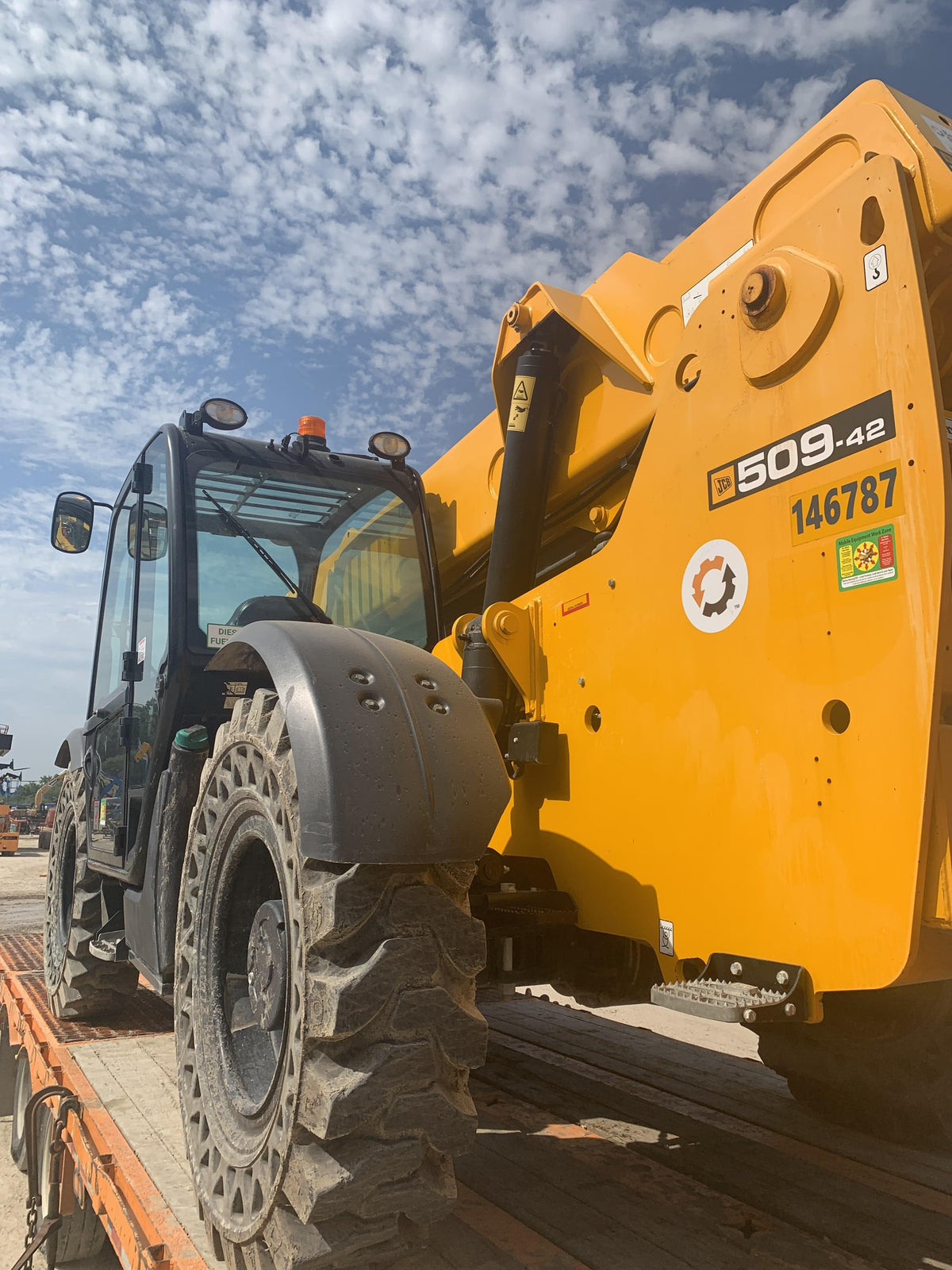 2021 JCB 509-42