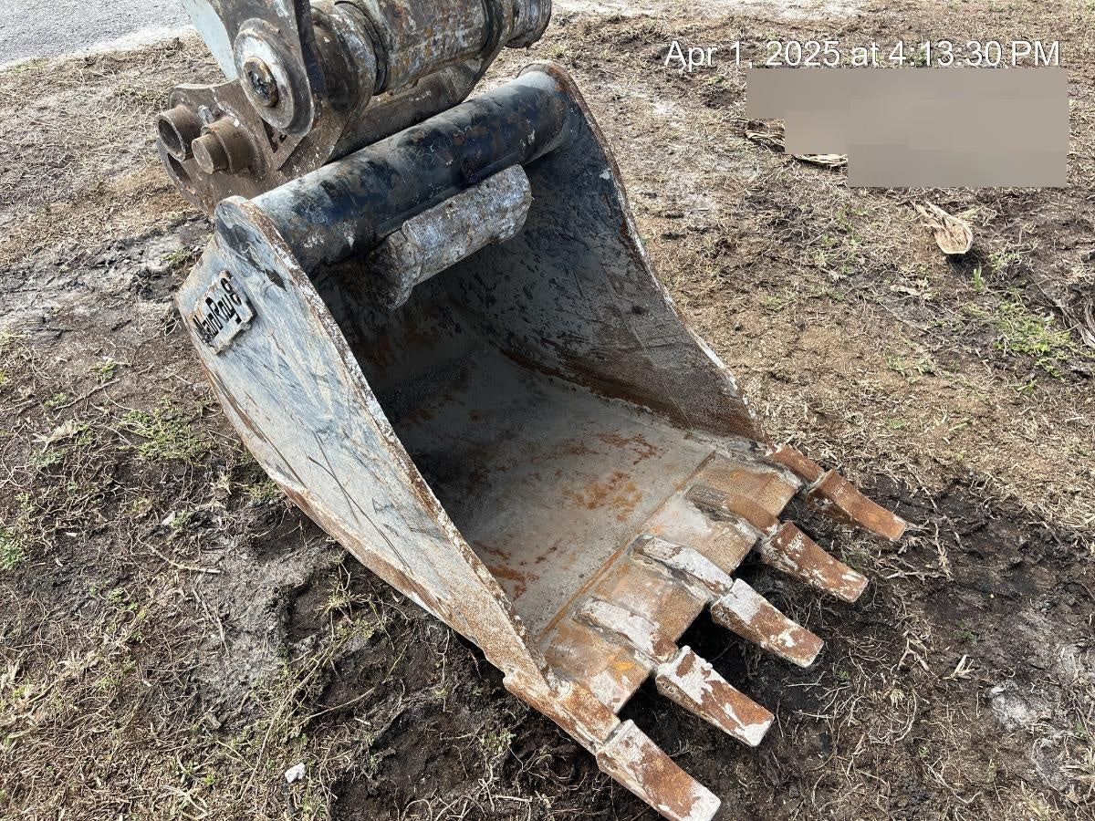 2023 WAIN-ROY 24" Bucket Mini X- Wain-Roy
