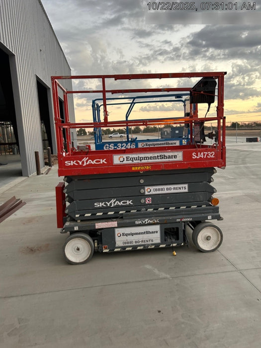 2021 SKYJACK SJ4732