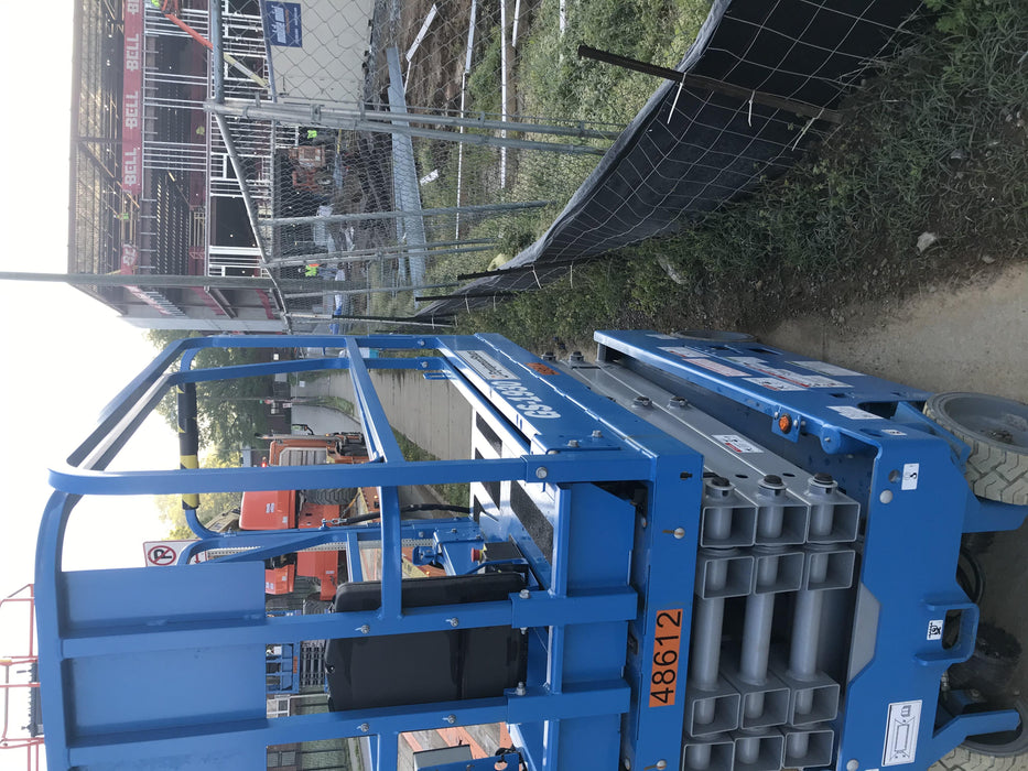 2019 Genie GS-1930 Fixed Rails with Chain Entry