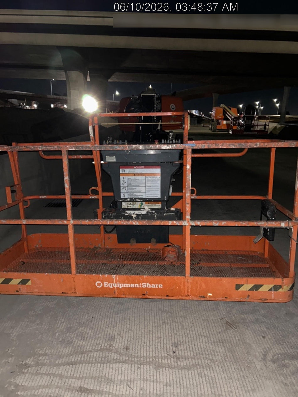 2023 JLG 660SJ
