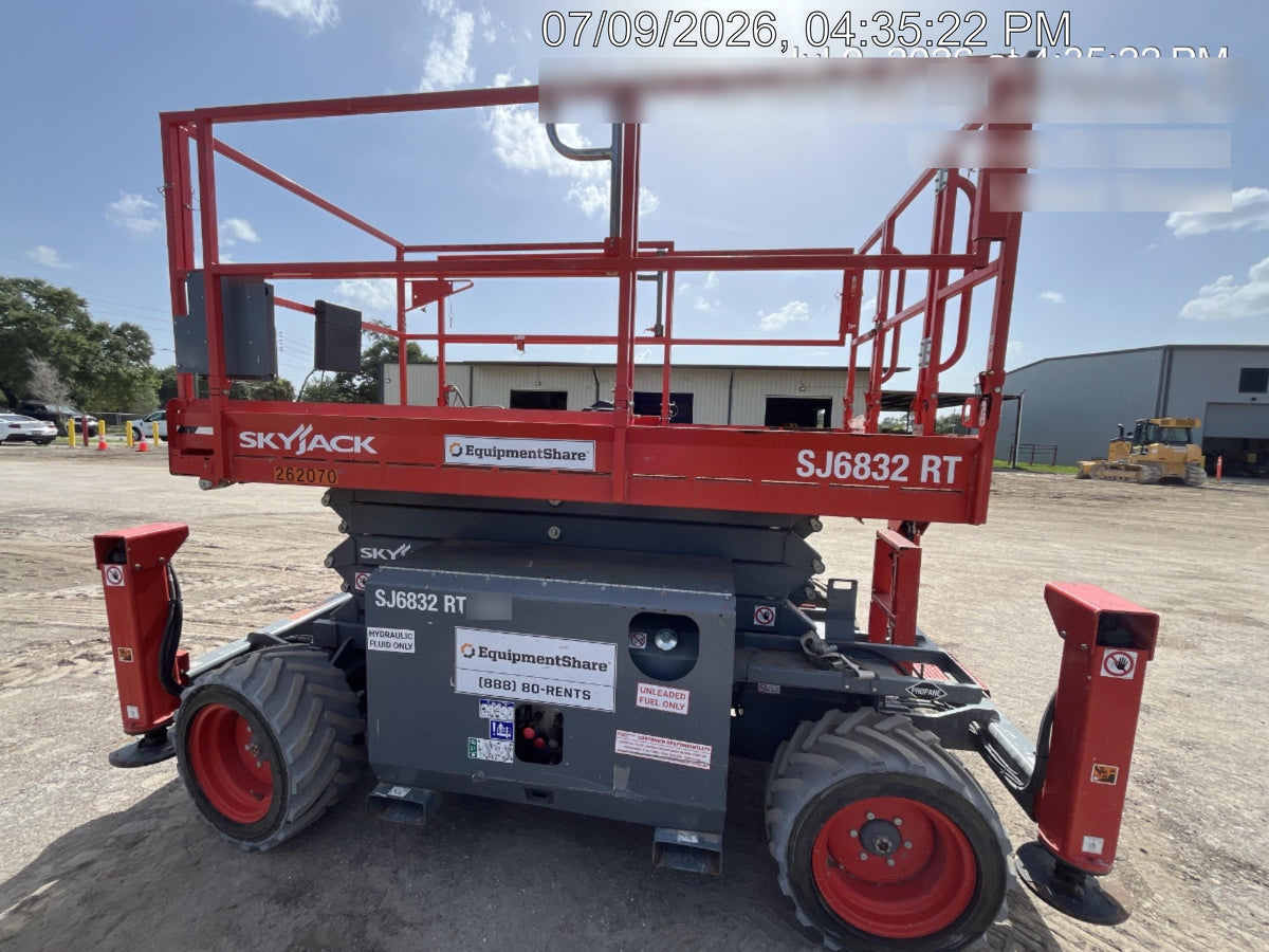 2022 SKYJACK SJ6832 RT