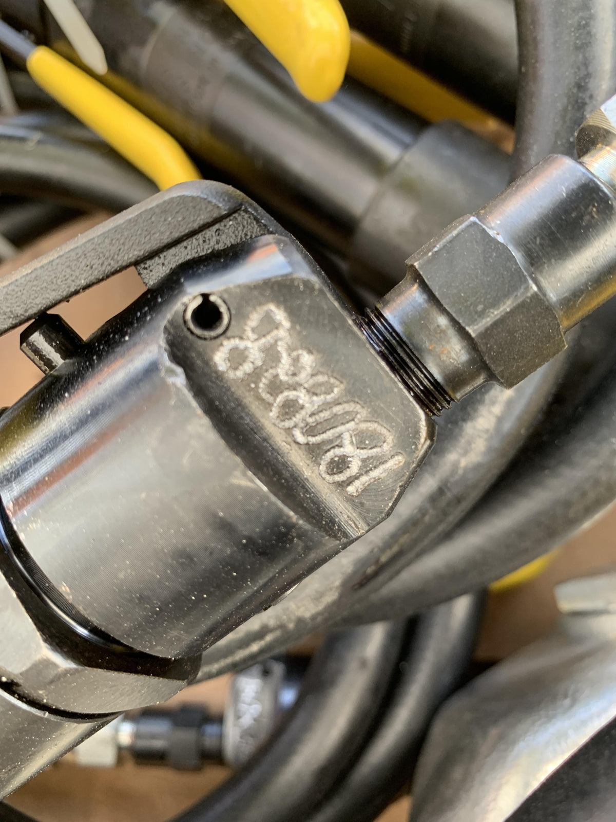 2021 TEXAS PNEUMATIC TOOLS, INC. TX1BLTNS