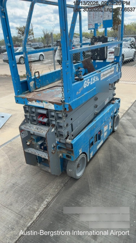 2019 Genie GS-1930 Fixed Rails with Chain Entry