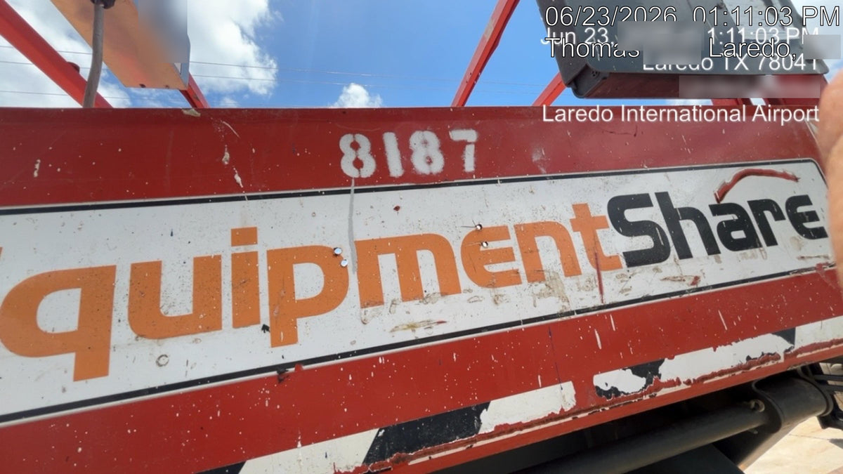 2018 Skyjack SJIII-4632 Skyjack SJIII4632 Scissor Lift w/Trojan Batteries