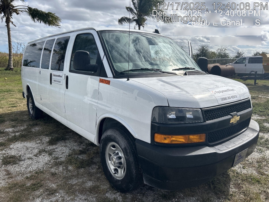 2023 CHEVROLET Express Van - Rental