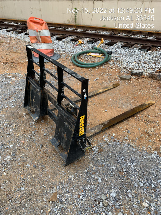 2021 ARROW MATERIAL HANDLING 60" Pallet Forks