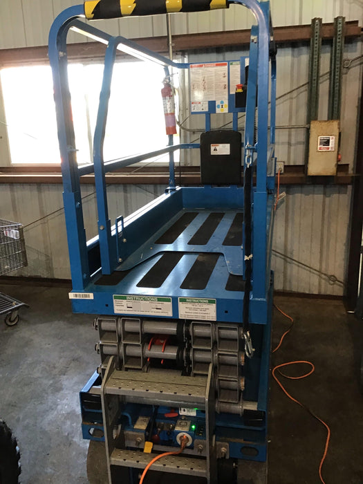 2018 Genie GS-1930 Genie GS-1930 Scissor Lift w/Standard Options