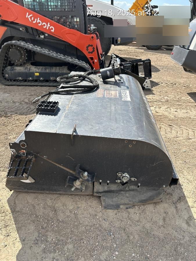 2021 PALADIN Sweepster SB72