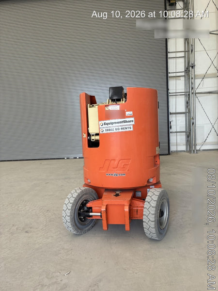 2019 JLG E300AJP