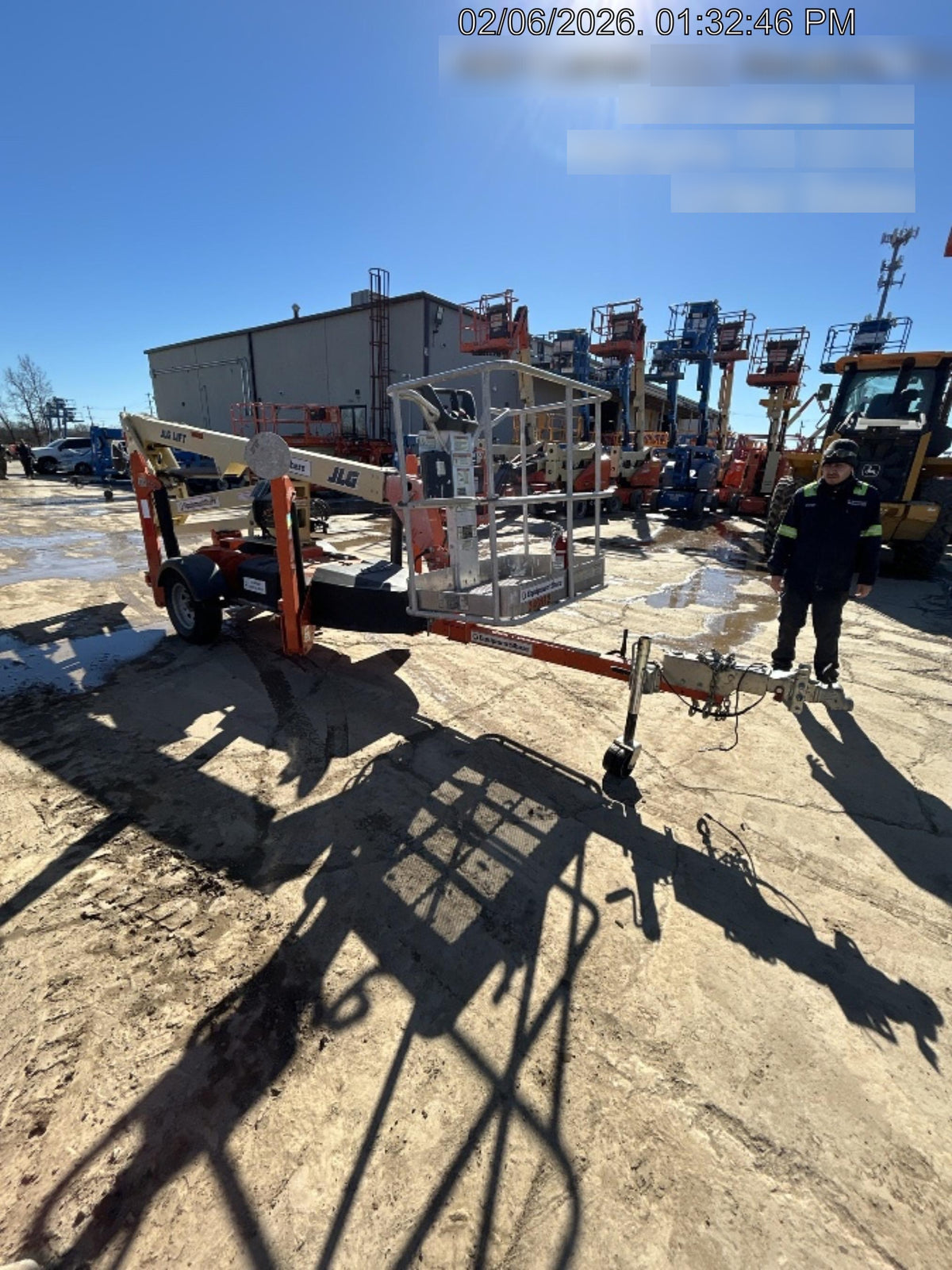 2022 JLG T350