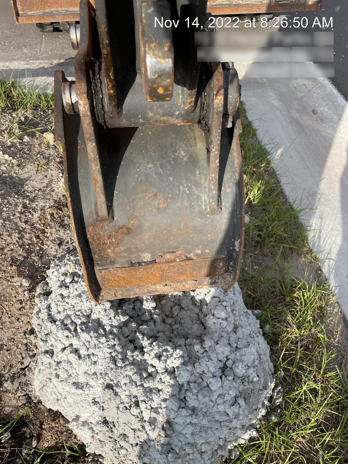 2018 WERK-BRAU 12" Bucket - Werk-Brau